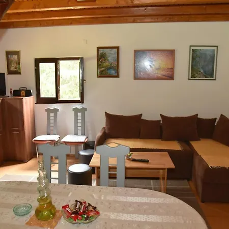 Vikendica Na Sokolini Gornja Koprivna